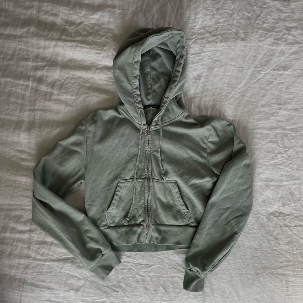 brandy melville cropped hoodie
